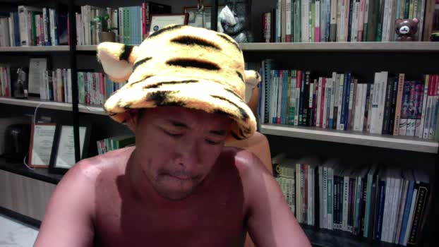 bearhan1  26-05-2023 Recorded Video striptease