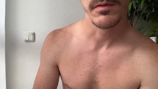 fefdrond  27-05-2023 Recorded Video suckcock