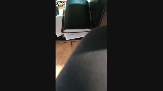 juanpohot  30-05-2023 Recorded Video legs