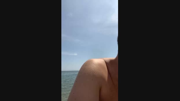 ammanicato  04-06-2023 Recorded Video fingers