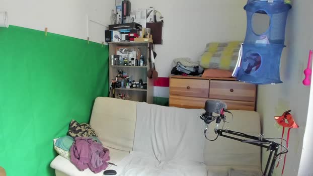 viraglaci18  06-06-2023 Recorded Video kiss