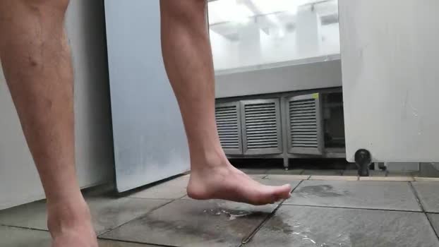 boxboxwow  08-06-2023 Recorded Video sexyfeet
