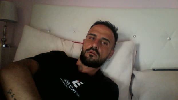 emanuele884  14-06-2023 Recorded Video Porn