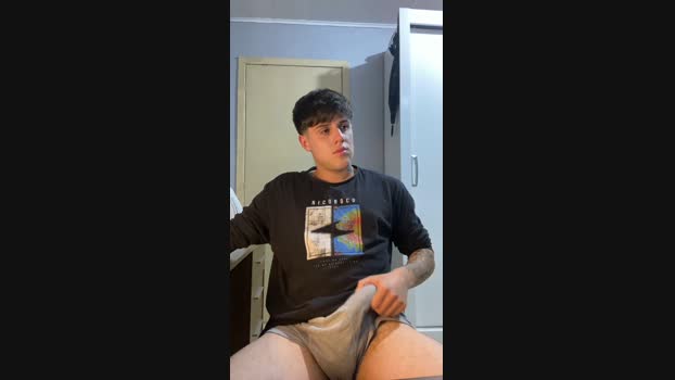 ocrisfernandee5  20-06-2023 Recorded Video jerkoff