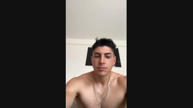 Guille1997  02-07-2023 Recorded Video legs