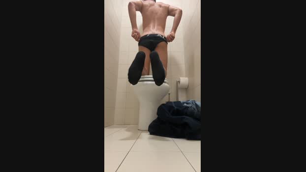 luca2402  11-07-2023 Recorded Video jerkoff