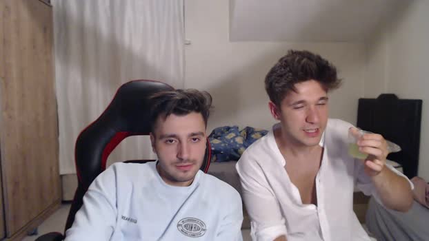 handsomeman6  24-07-2023 Recorded Video kissing