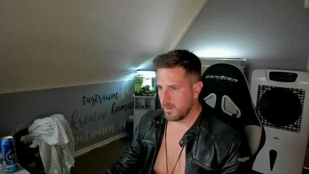 ronhill13  27-07-2023 Recorded Video suckcock
