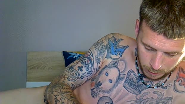Blumarina  02-08-2023 Recorded Video kissing