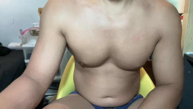 derrick99_sexy  06-08-2023 Recorded Video Topless