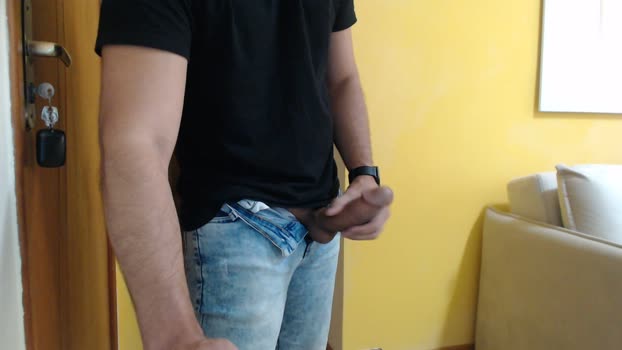 big_derf  09-08-2023 Recorded Video kissing