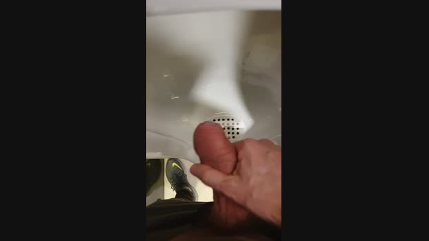 juanpohot  11-08-2023 Recorded Video fingers