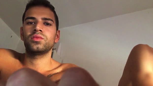 Abrahamyalberto  17-08-2023 Recorded Video kissing