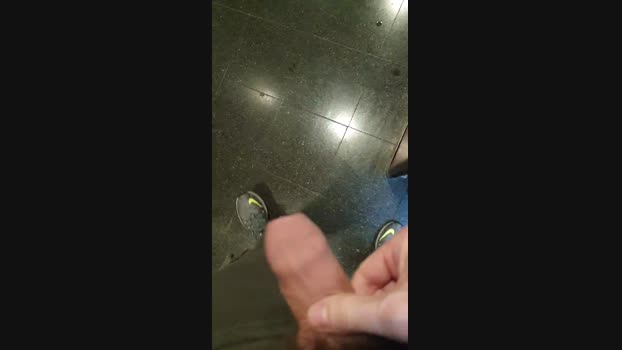 juanpohot  03-09-2023 Recorded Video twink