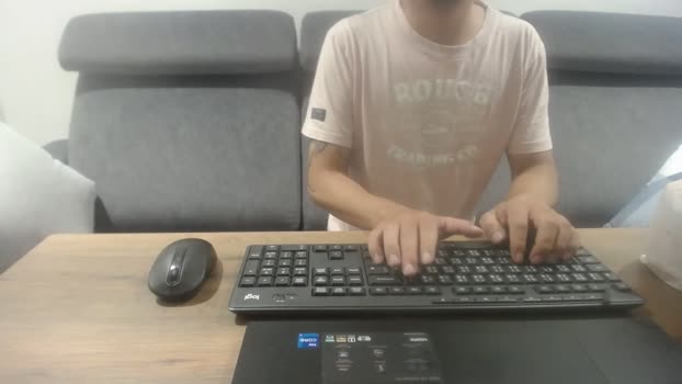 duncan525hot  10-09-2023 Recorded Video kissing