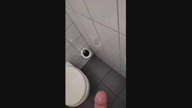 Lang93  10-09-2023 Recorded Video jerkoff