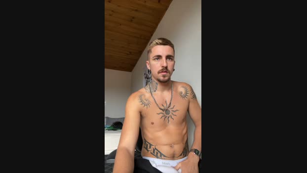 lucasbrunobr  05-10-2023 Recorded Video handsome