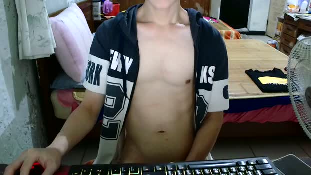 ozi_yu  06-10-2023 Recorded Video moan
