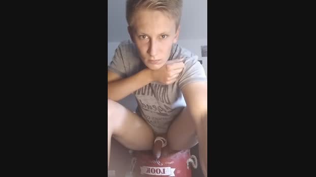 spritzer182  13-10-2023 Recorded Video analtoy
