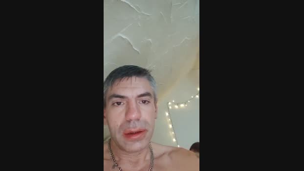dombull1  17-10-2023 Recorded Video fingers