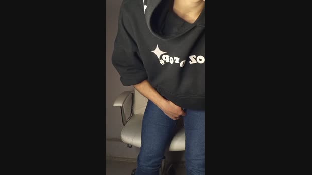tonylindo123  25-10-2023 Recorded Video spank