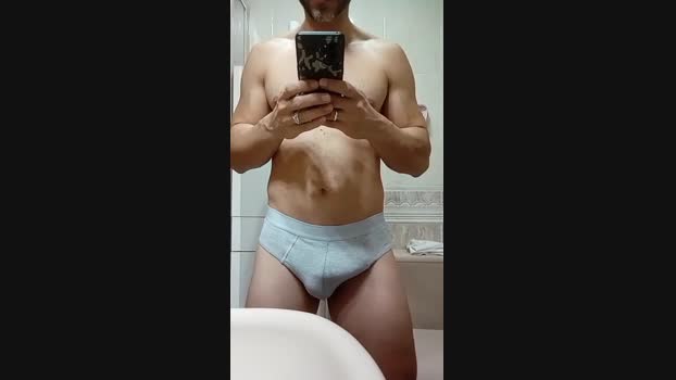 Victorioyluqui1  01-11-2023 Recorded Video striptease