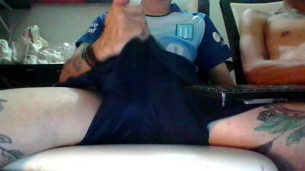 2lobo  02-11-2023 Recorded Video jerking