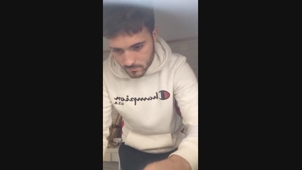 Hot1722  05-11-2023 Recorded Video Topless