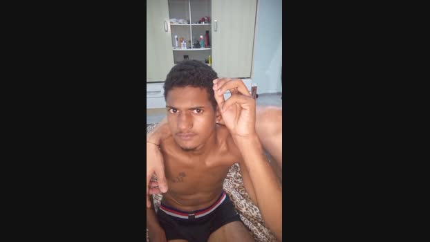 bonitinho_hot  12-11-2023 Recorded Video legs