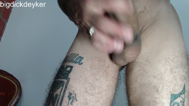 bigdickdeyker  14-11-2023 Recorded Video kiss