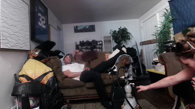 sexystr8guy6  13-11-2023 Recorded Video legs