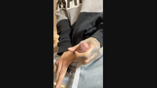 charlye_ink 09-12-2023 Recorded Video fingers