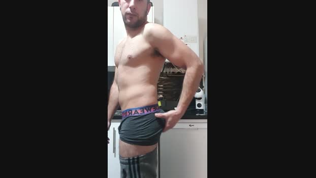 Gatinho_spain 13-12-2023 Recorded Video kissing