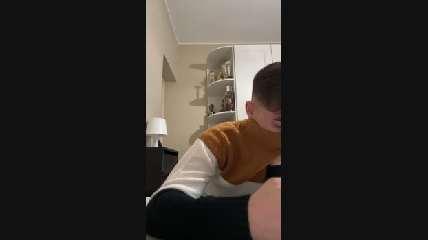 cazzone547 13-12-2023 Recorded Video legs