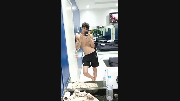 Wy27 28-12-2023 Recorded Video handsome