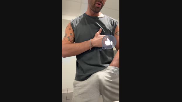 Matadorxxx3 01-01-2024 Recorded Video handsome