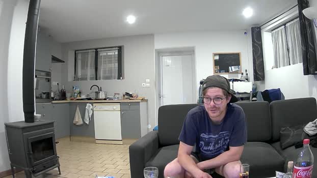 juliencha 04-01-2024 Recorded Video horny