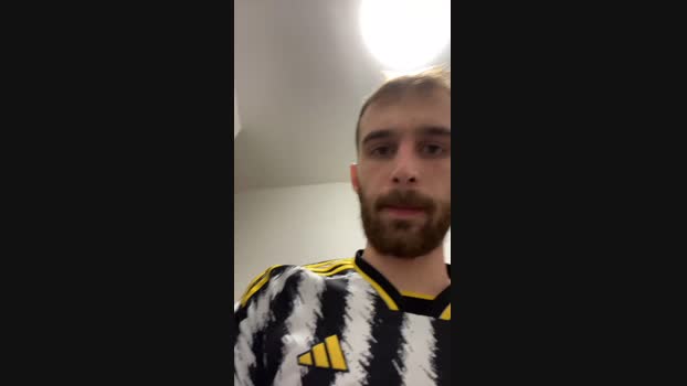 beautalon224 02-02-2024 Recorded Video kiss