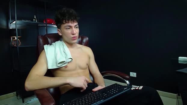 CharlieFinn 04-02-2024 Recorded Video blowjob