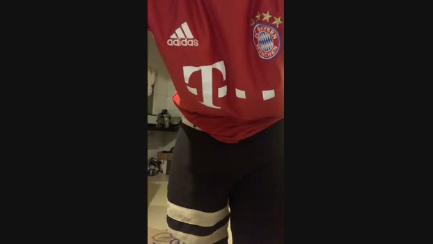 hung_twink20cm 08-02-2024 Recorded Video cute