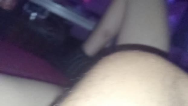 minitula5 11-02-2024 Recorded Video legs