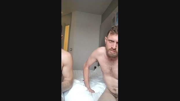 nayaaa_hot