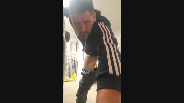 Jonnyfunbum1 11-04-2024 Recorded Video kiss