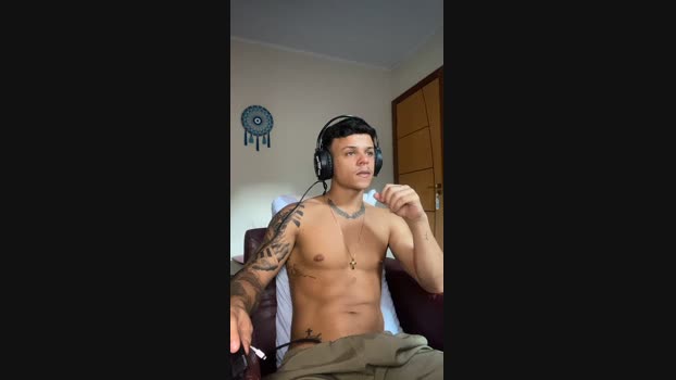 Gust027 16-04-2024 Recorded Video sexyfeet