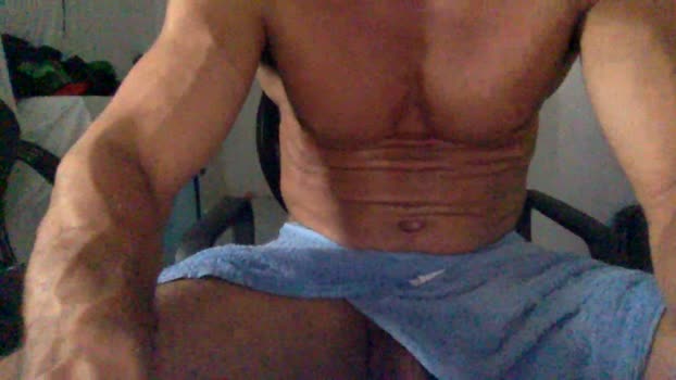 MachoLutador 16-04-2024 Recorded Video kissing