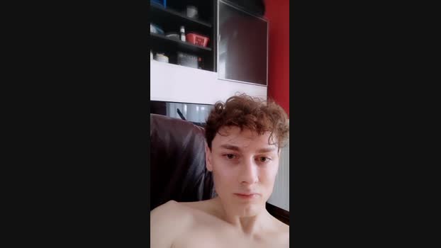 Gayboy69foryou 18-04-2024 Recorded Video Topless
