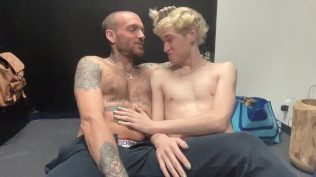 Mikeeeyyy 19-04-2024 Recorded Video dirty