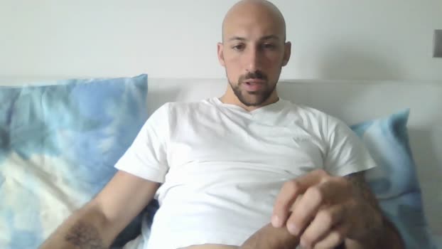 italianguy29xxx 27-04-2024 Recorded Video analsex