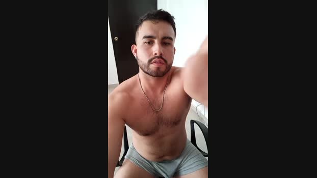 CHESTTGUYX 06-05-2024 Recorded Video blowjob