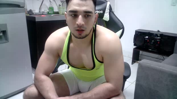 deuxes 07-05-2024 Recorded Video prettyface